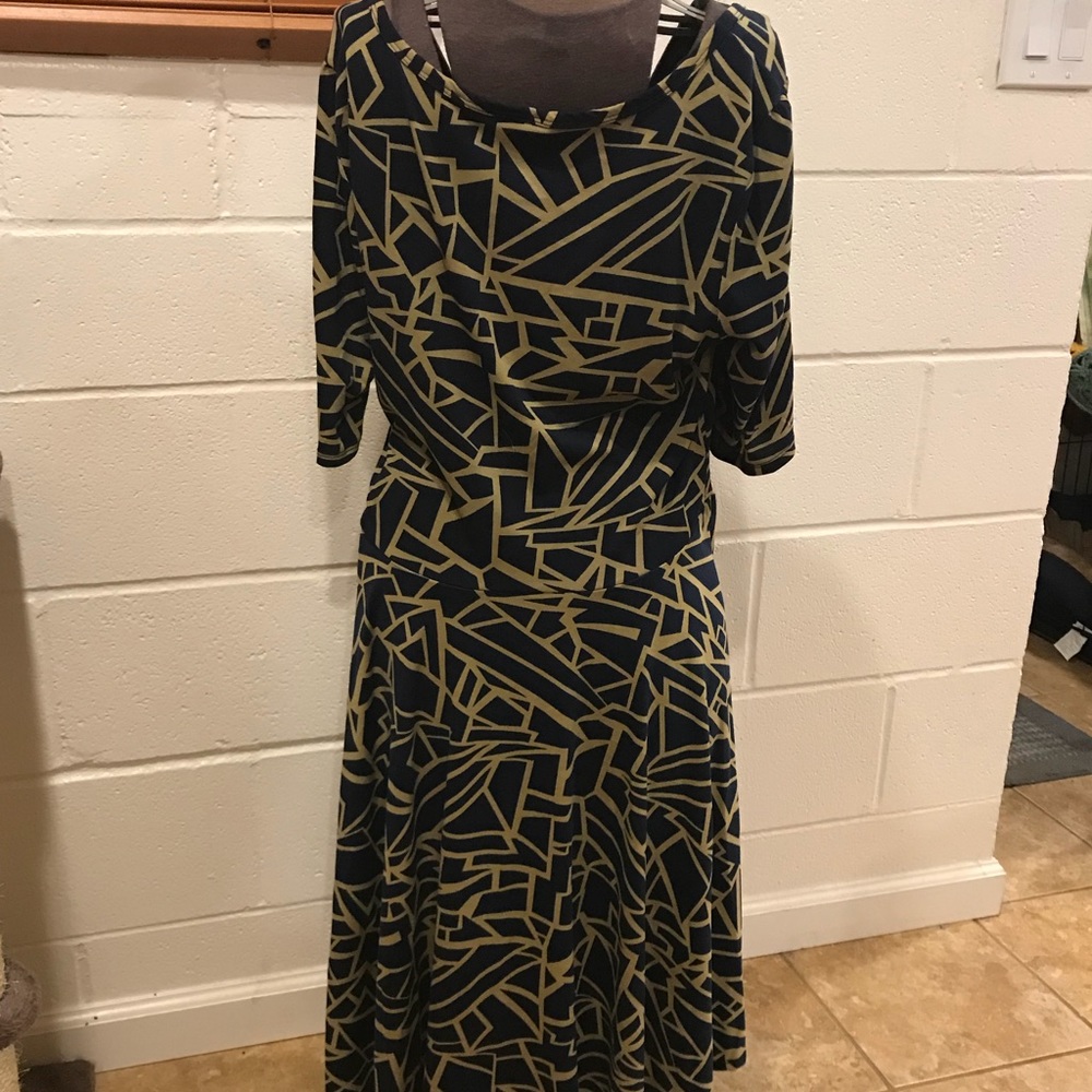 LulaRoe Nicole